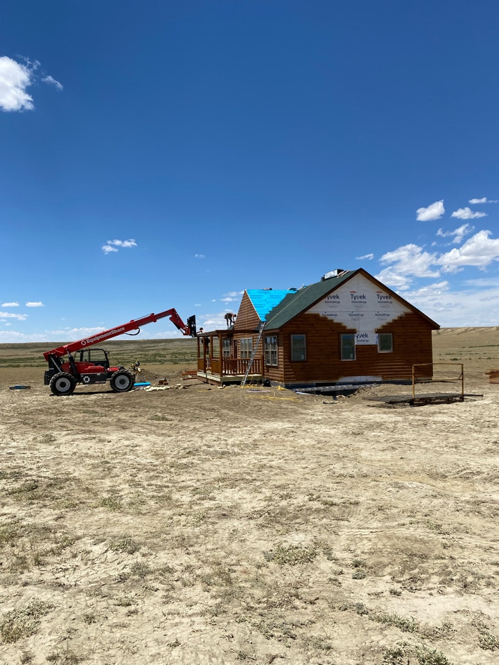 building a modular log home in medicine bow wy