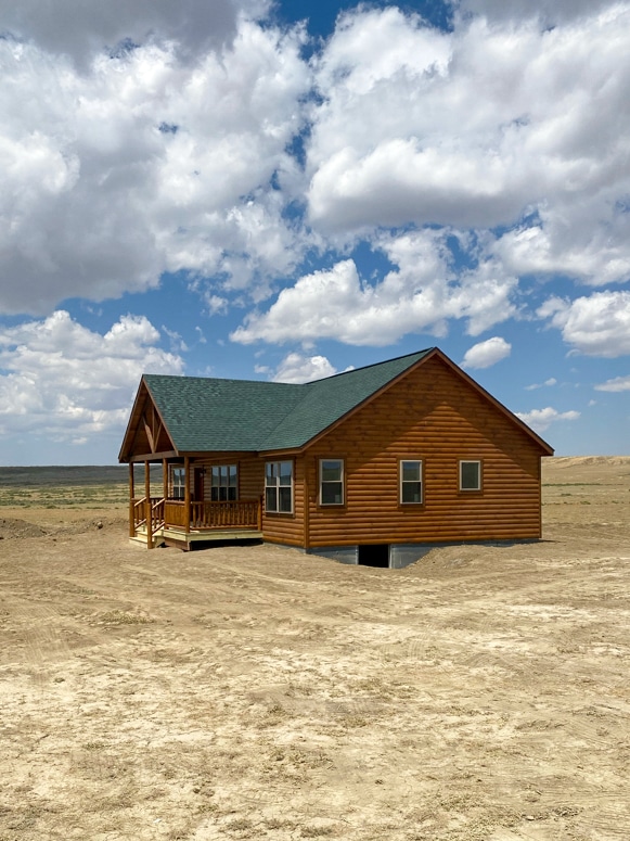 cabin on the plains in medicine bow wy