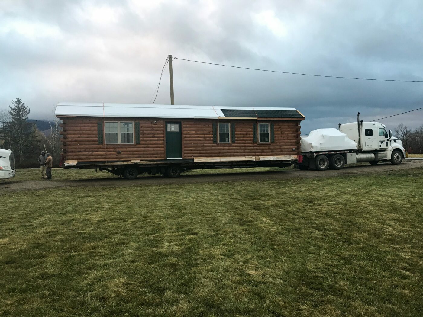 delivery cabin in jefferson new hampshire