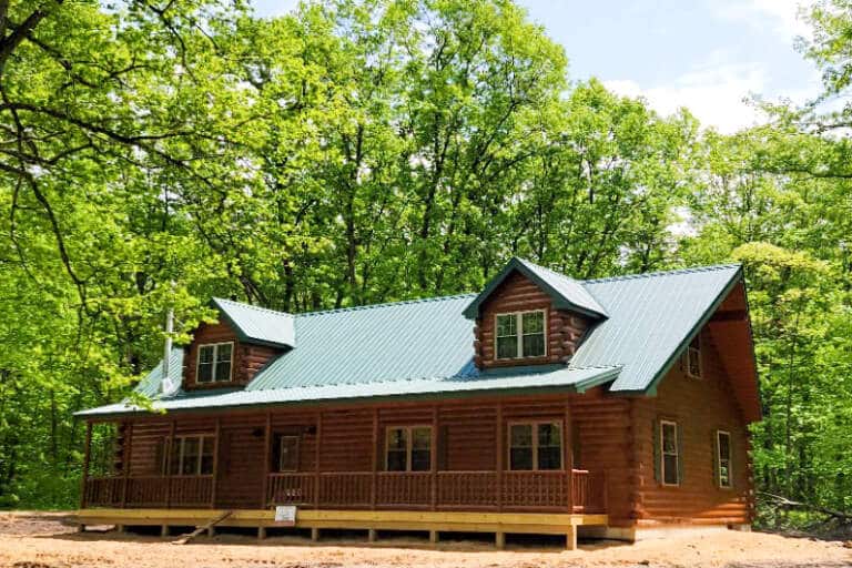 Beautiful 26x56 Mountaineer Deluxe Log Cabin Home