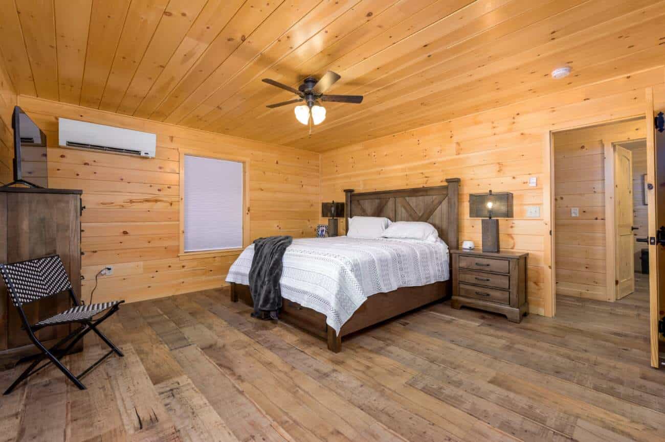 Master Bedroom Prefab Cabin in Russell KS