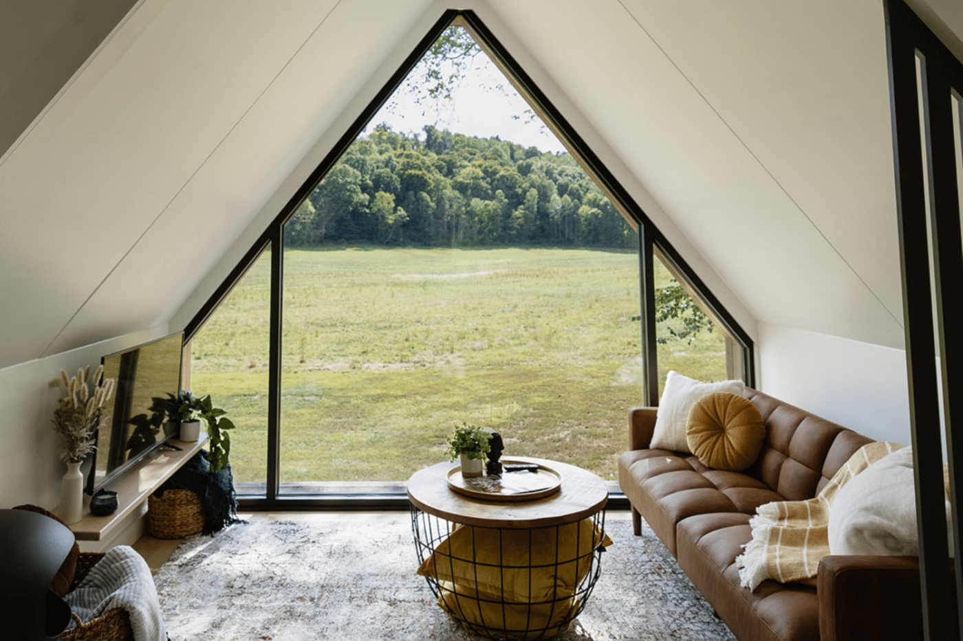 a frame cabins with large lookout windows in OH