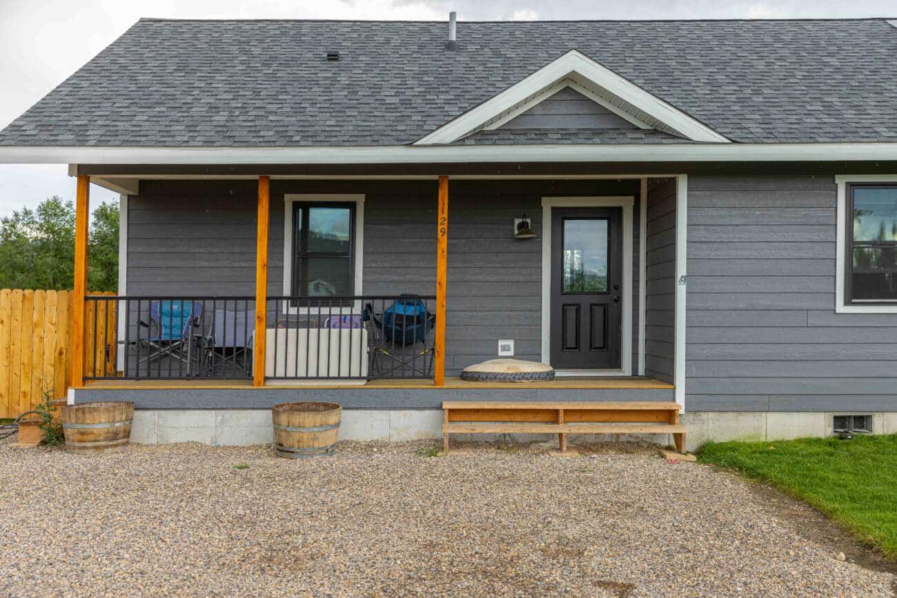 Modern Cabin with porch in Victor ID 1