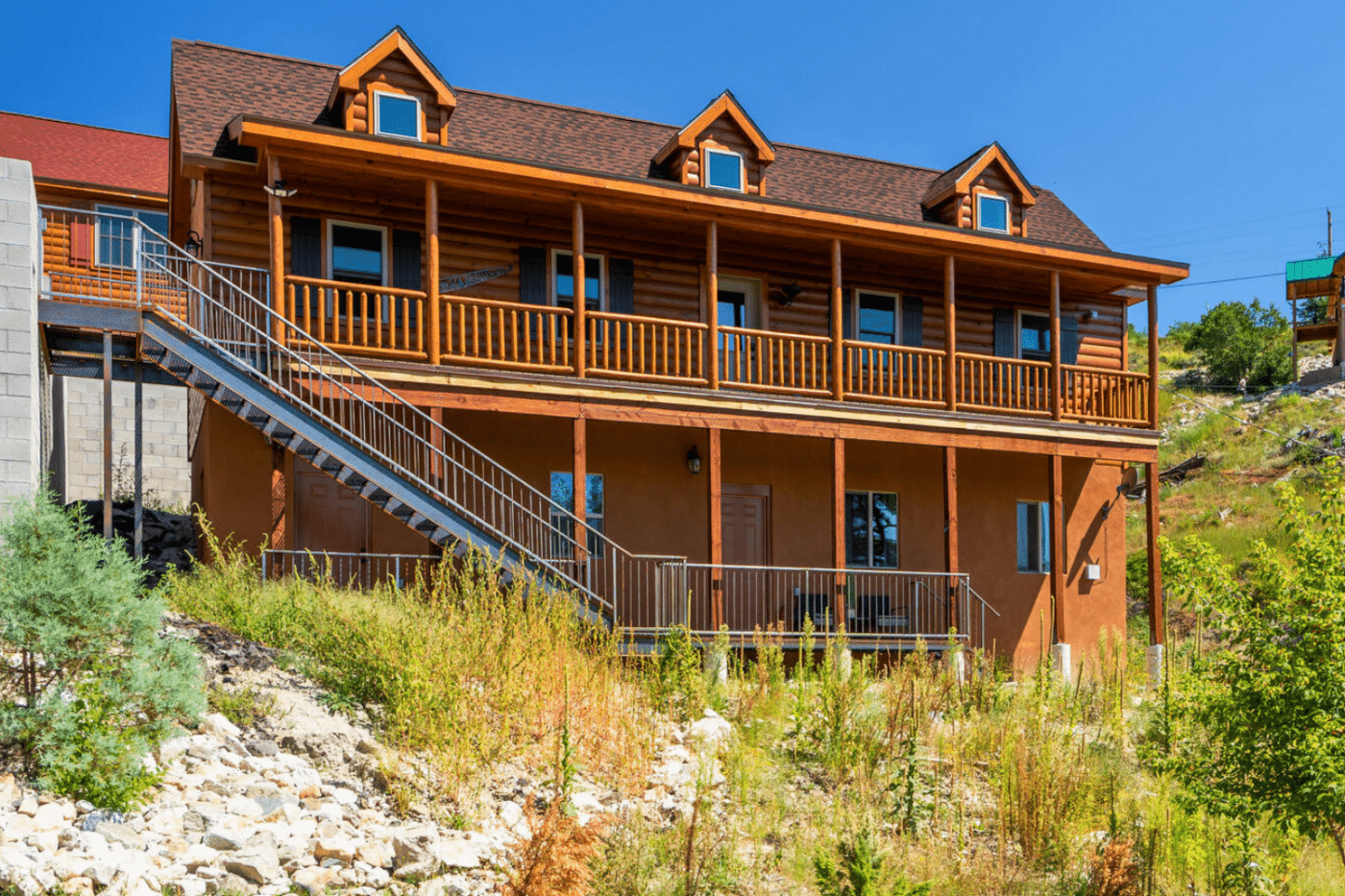 Settler & Frontier Cabins In Mount Lemmon Arizona