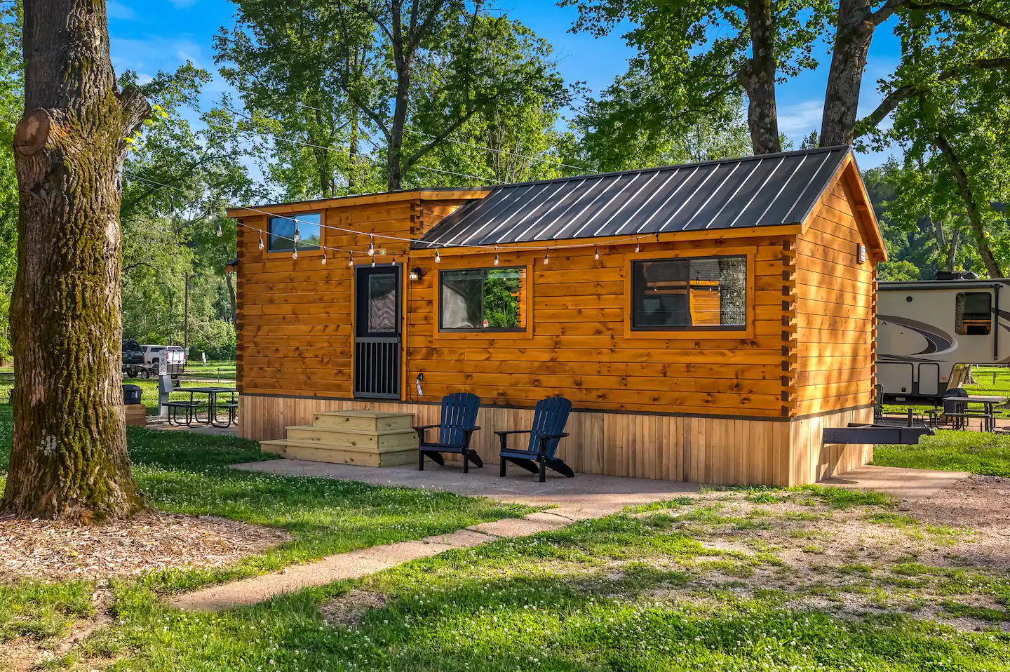 Experience a Zook Cabin 29