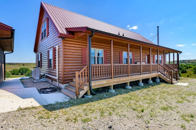 Log Cabin Home in Maryland FI