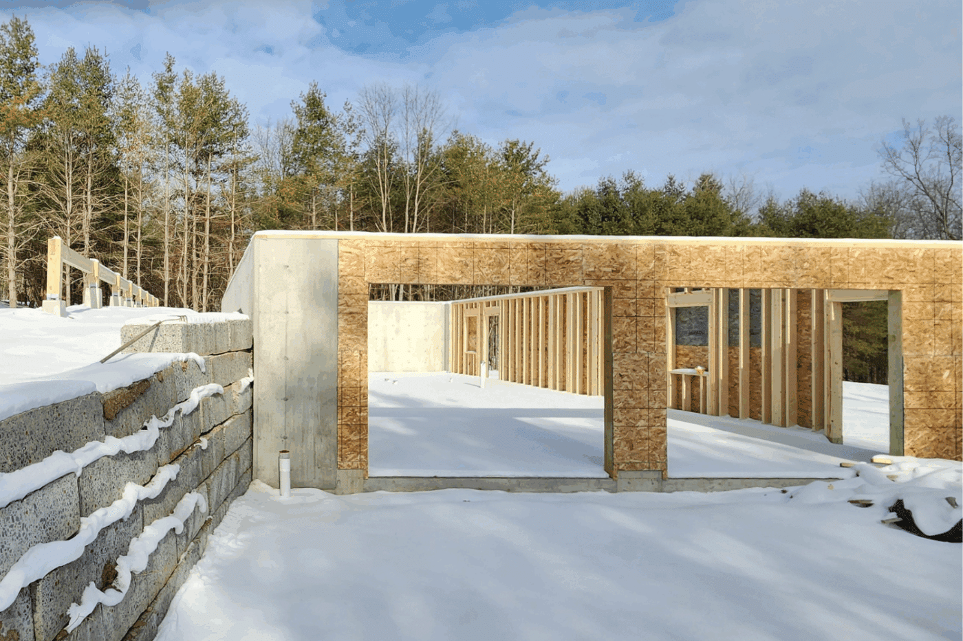 What kind of foundation does a laneway home need