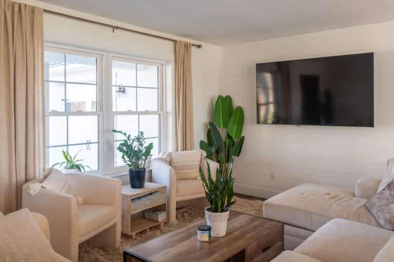 livingroom and tv modern cabin interior