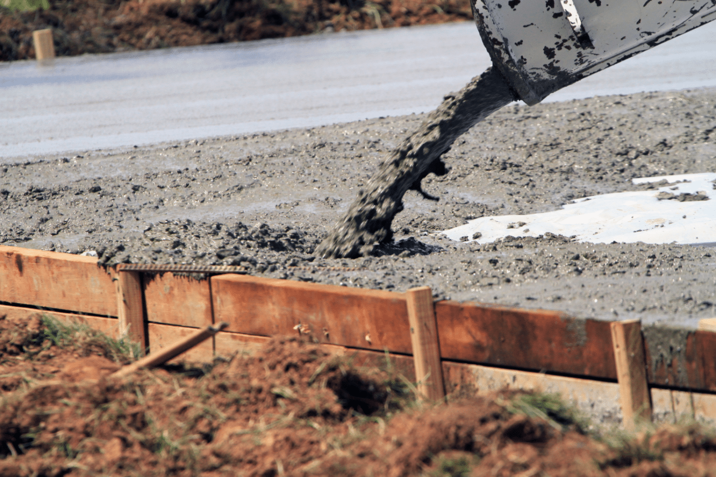 how thick should my tiny home foundation be