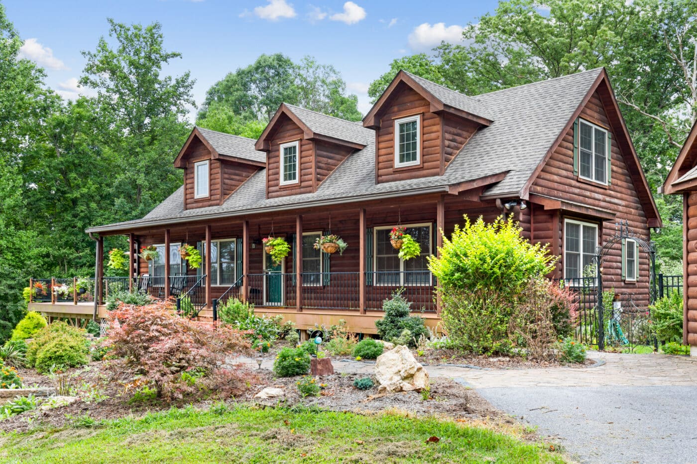 Log Cabin Builders in Illinois 6