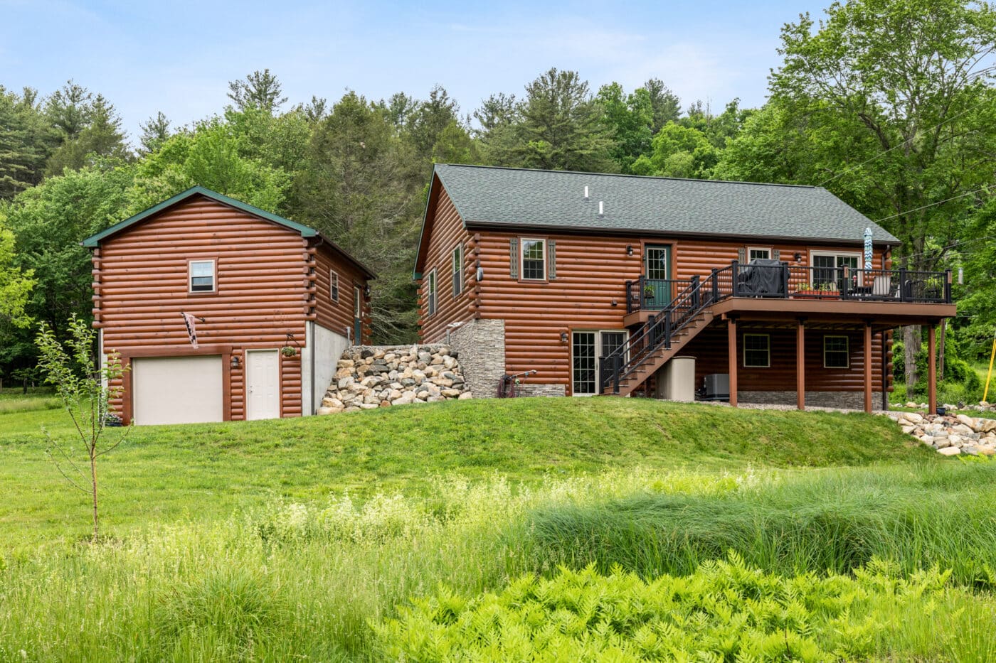 log cabin style for sale in maine