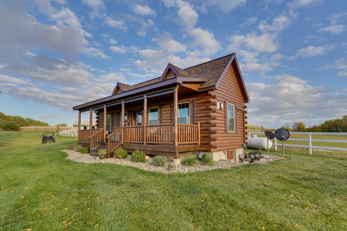 Log Cabin Builders In Michigan 3