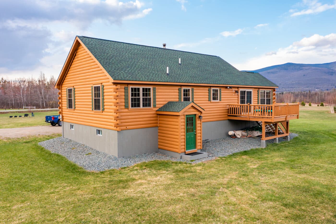 a prefab log cabin model for sale in North Carolina built by log cabin builders