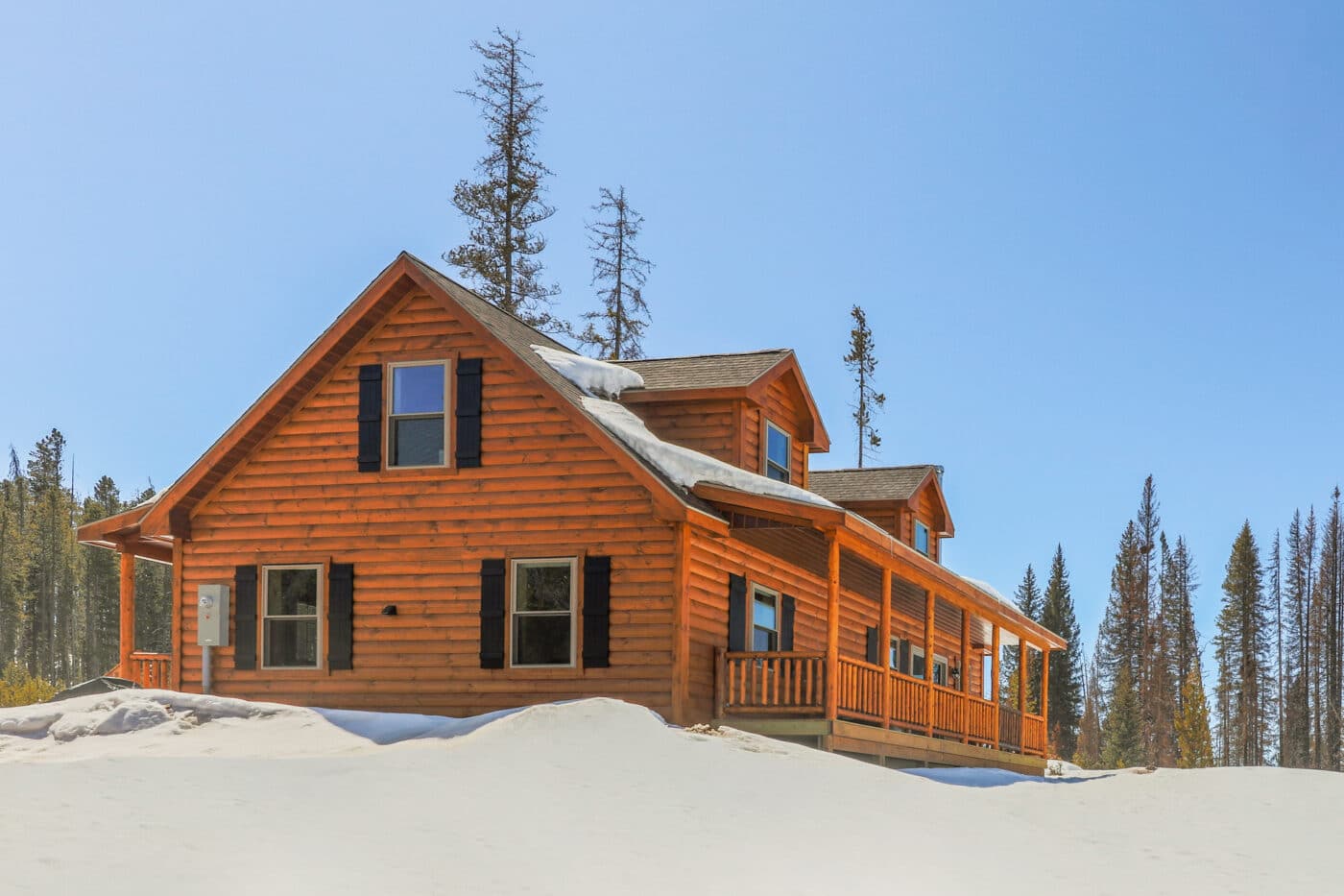 a log cabin style for sale in Wyoming